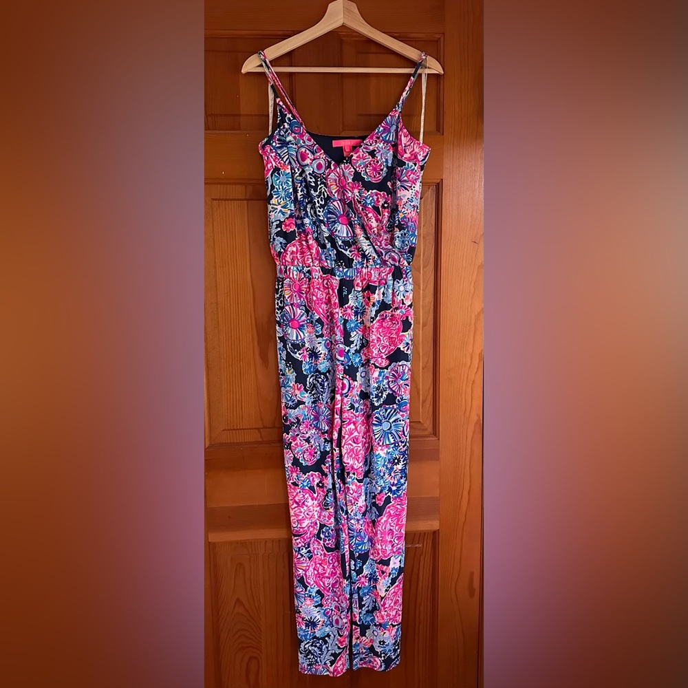 Lilly Pulitzer Dante Jumpsuit - High Tide Navy in Turtle Amazement Blue/Pink NEW - Picture 16 of 16